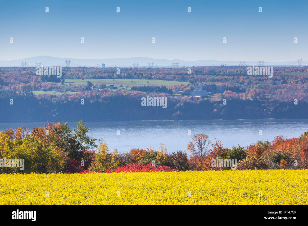 Canada, Quebec, Ile d'Orleans, SaintePetronille, autumn landscape