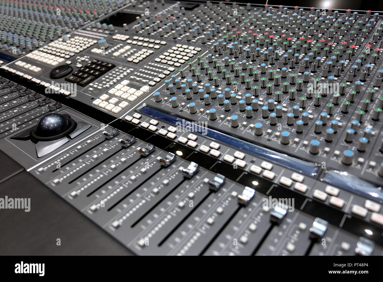 General views of a Solid State Logic high-end mixing console at the new Chichester University Recording Studio in their Bognor Regis Tech Park, West Sussex, UK. Stock Photo