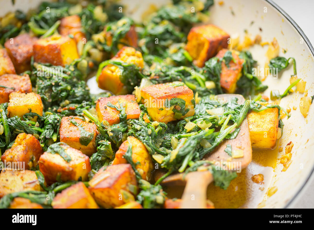 Saag paneer. Spinach with indian cheese Stock Photo Alamy