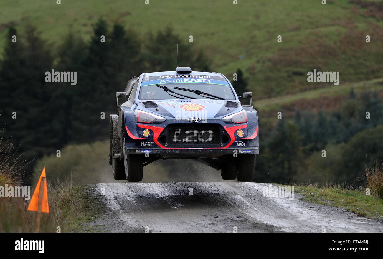 Hyundai Thiery Neuville on the Sweet Lamb stage during day three of the DayInsure Wales Rally GB. PRESS ASSOCIATION Photo. Picture date: Saturday October 6, 2018. See PA story AUTO Rally. Photo credit should read: David Davies/PA Wire. Stock Photo