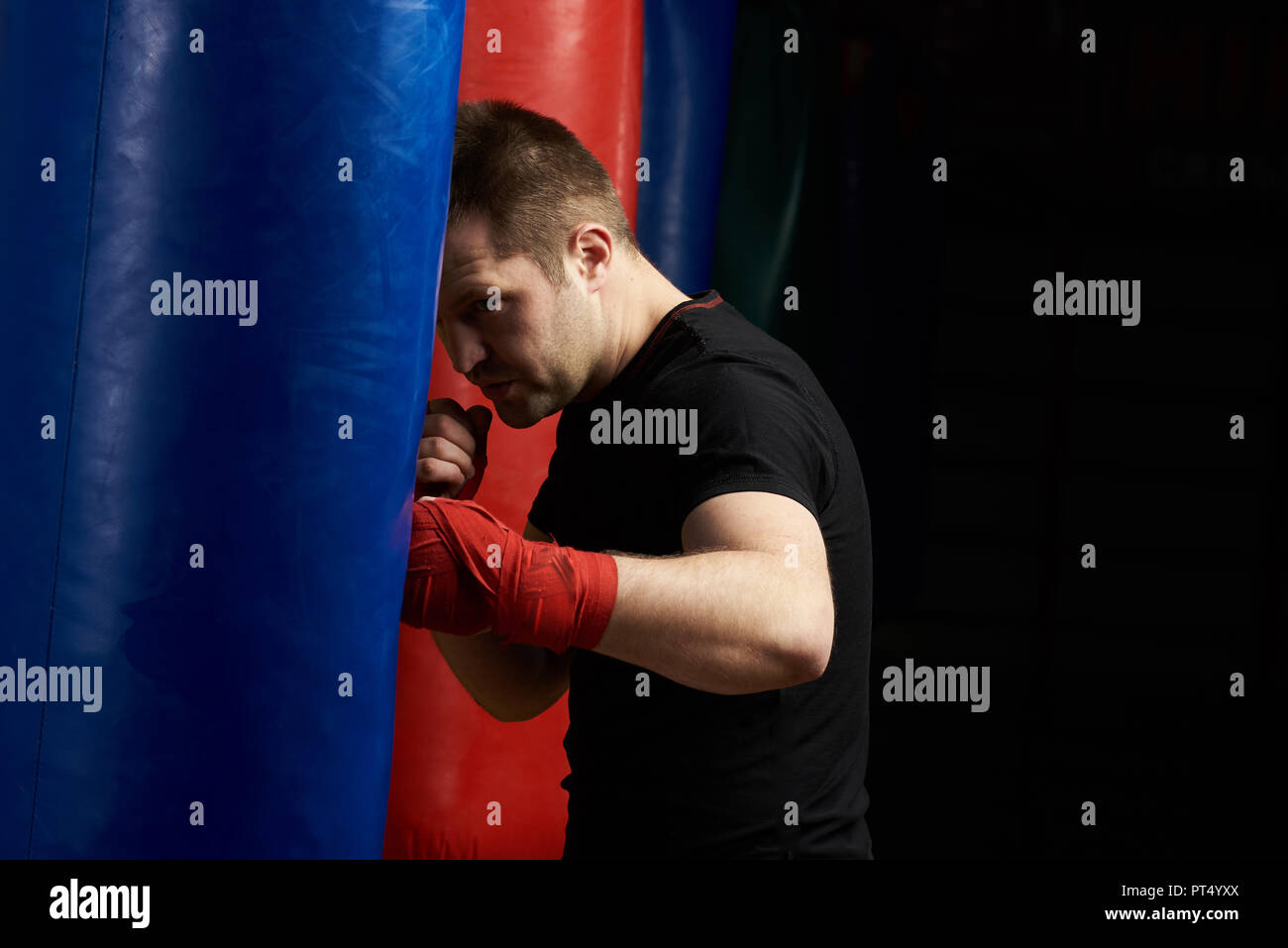 Punching bag workout hires stock photography and images Alamy