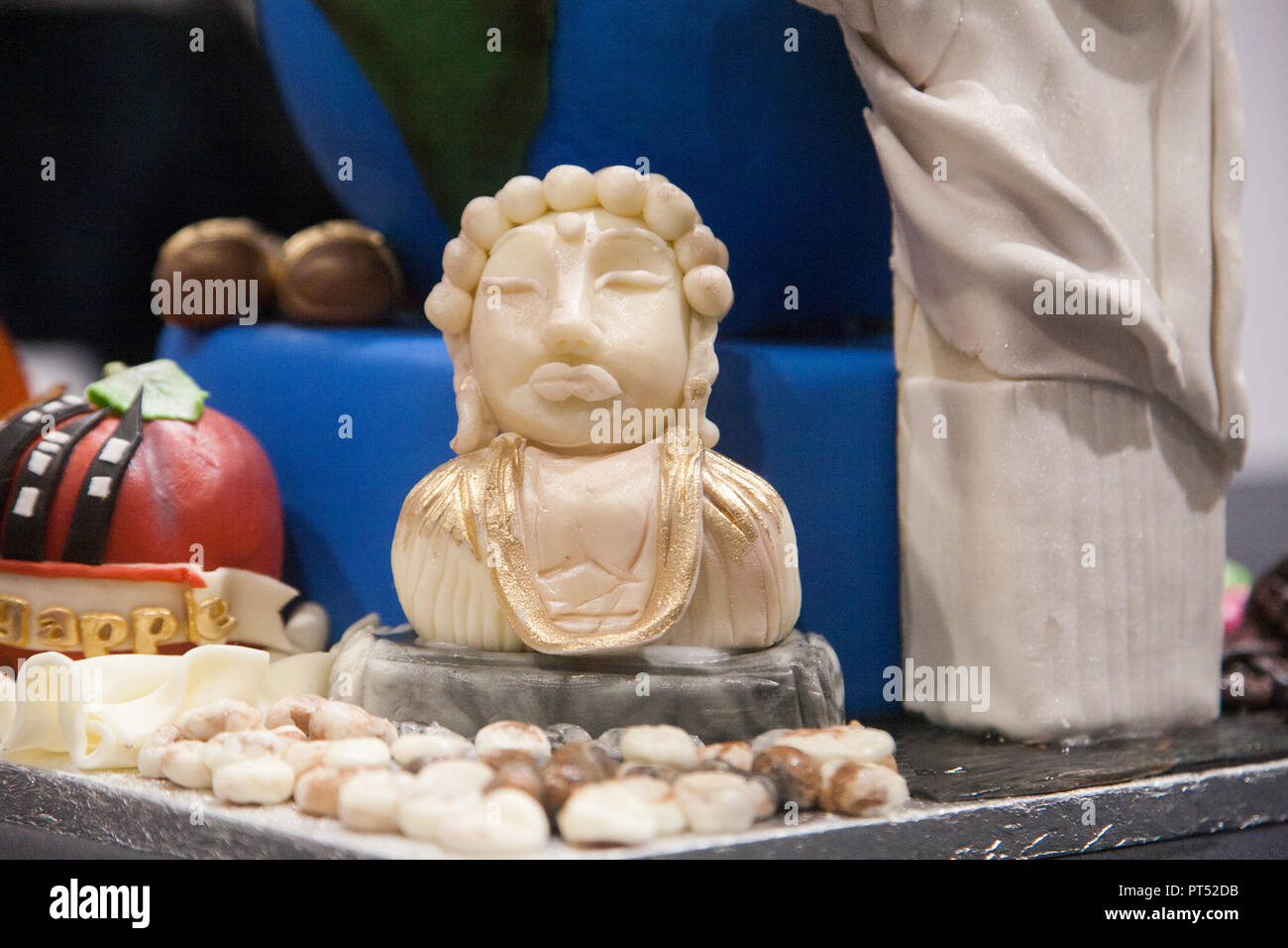 London UK. 6th October 2018. Around the world in 80 cakes competition