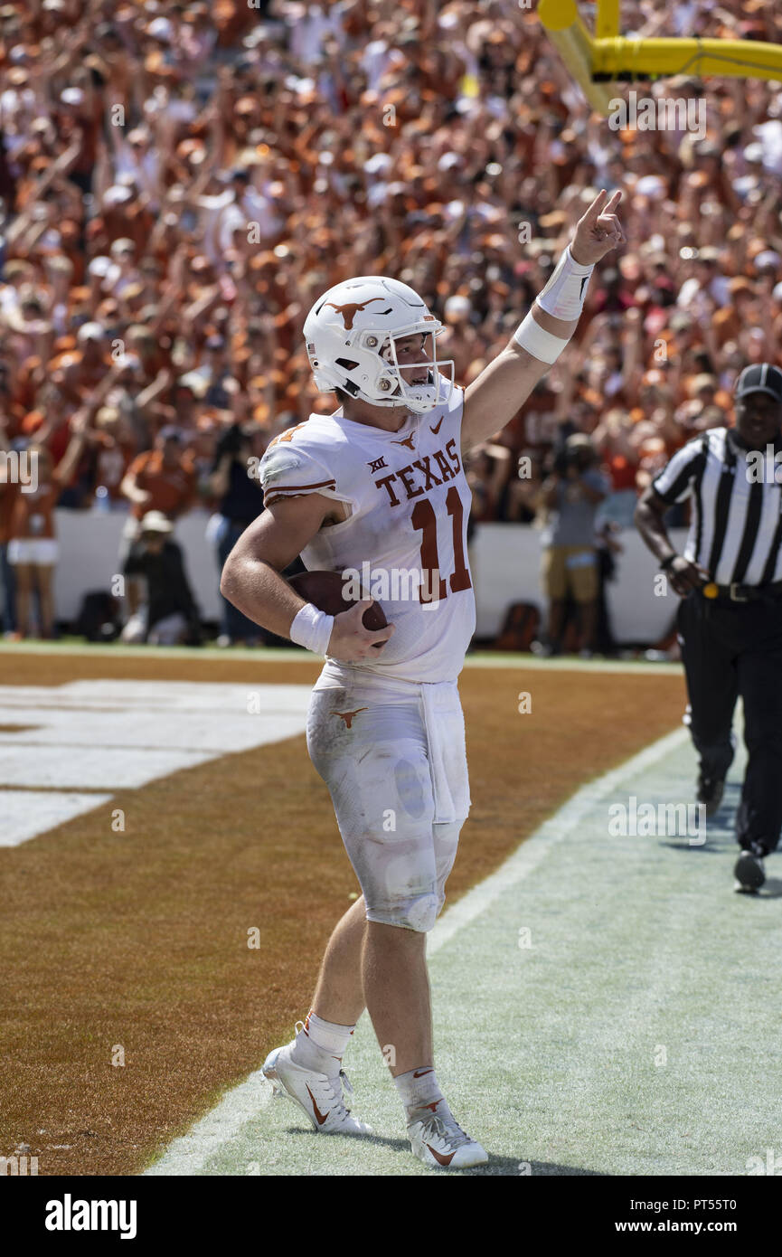 Hook em horns hand sign hires stock photography and images Alamy
