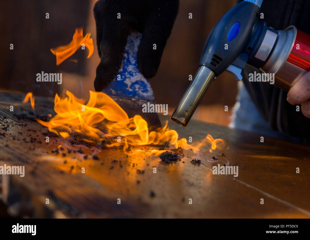 Cleaning Countertop From Old Paint With Fire Woodworking