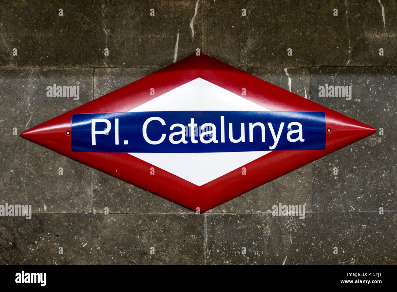 Placa de Catalunya train station sign on the platform, Barcelona, Spain Stock Photo