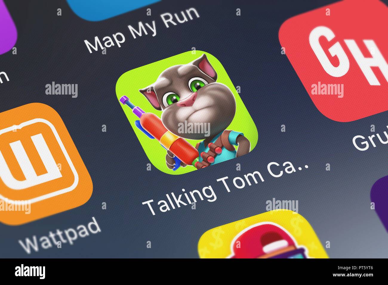 Download Talking Tom Camp