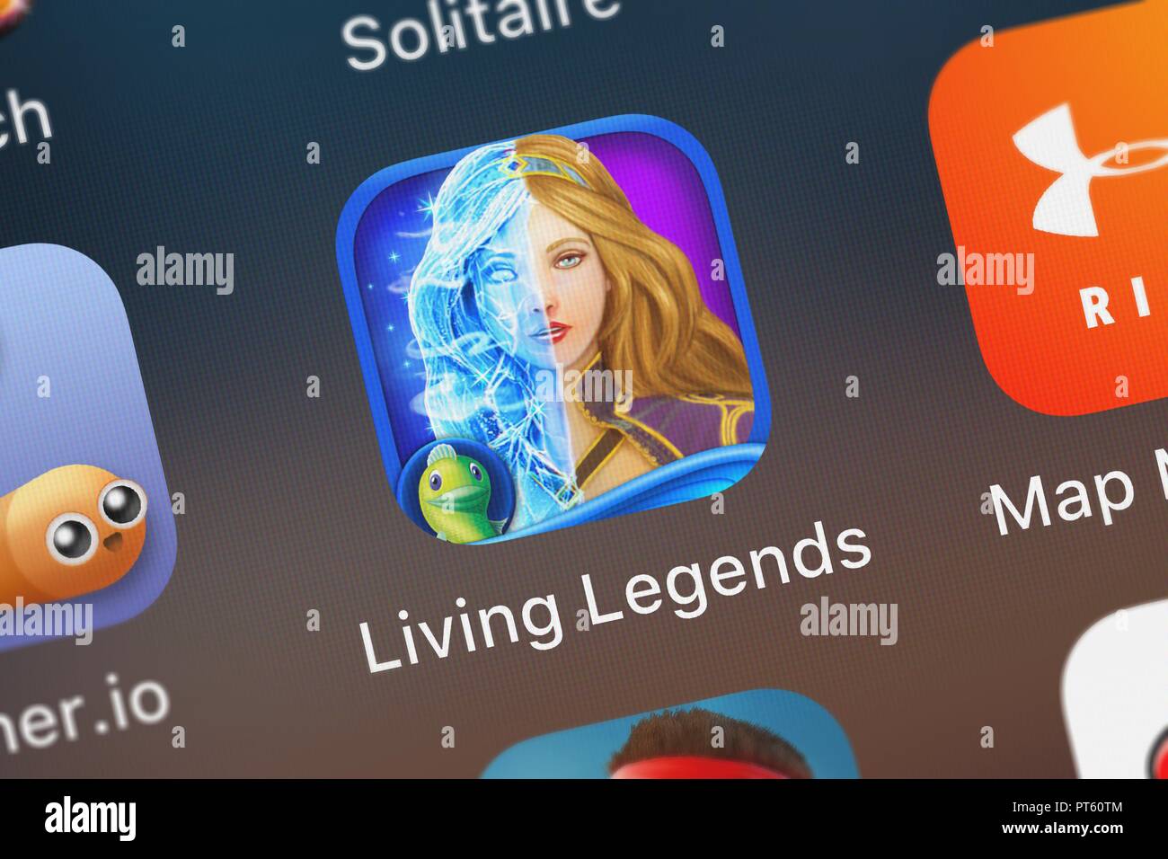 London, United Kingdom - October 06, 2018: Screenshot of Big Fish Games, Inc's mobile app Living Legends: Frozen Beauty - A Hidden Object Fairy Tale. Stock Photo