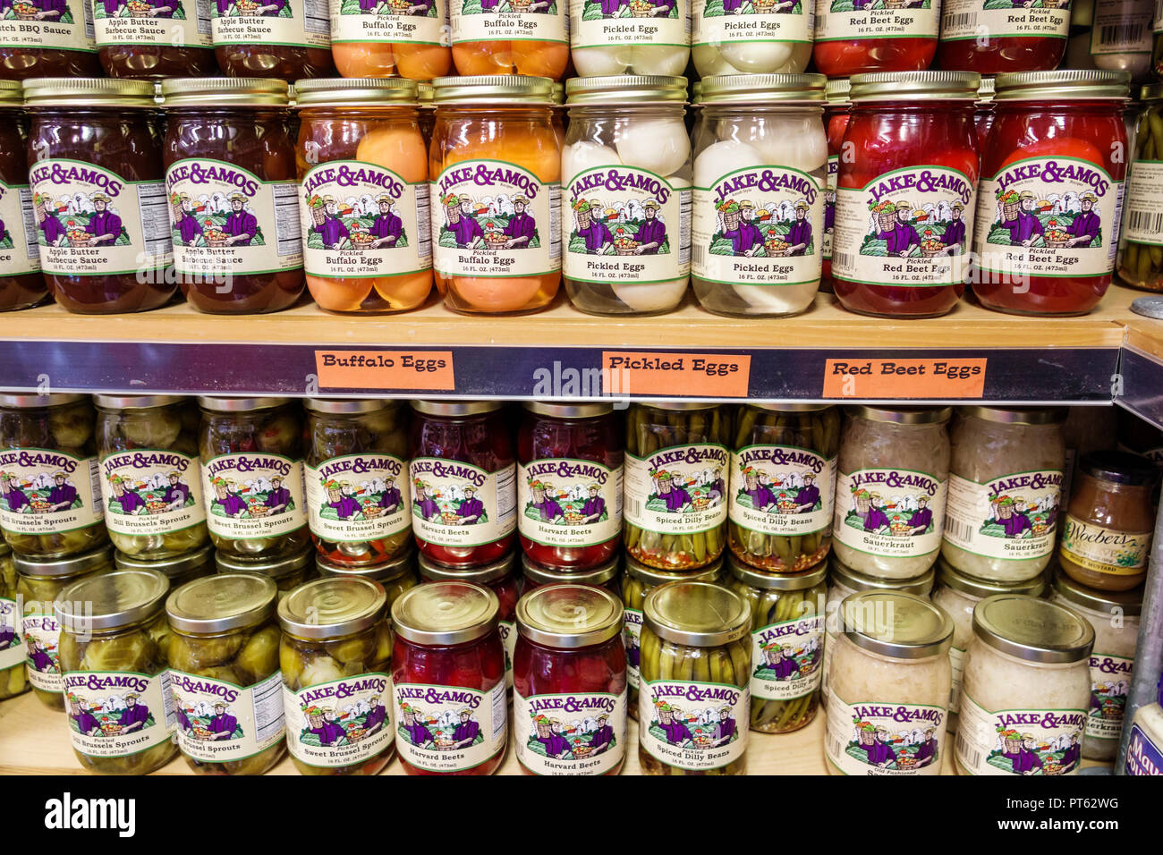 Sarasota florida pinecraft amish shopping shopper shoppers shop shops