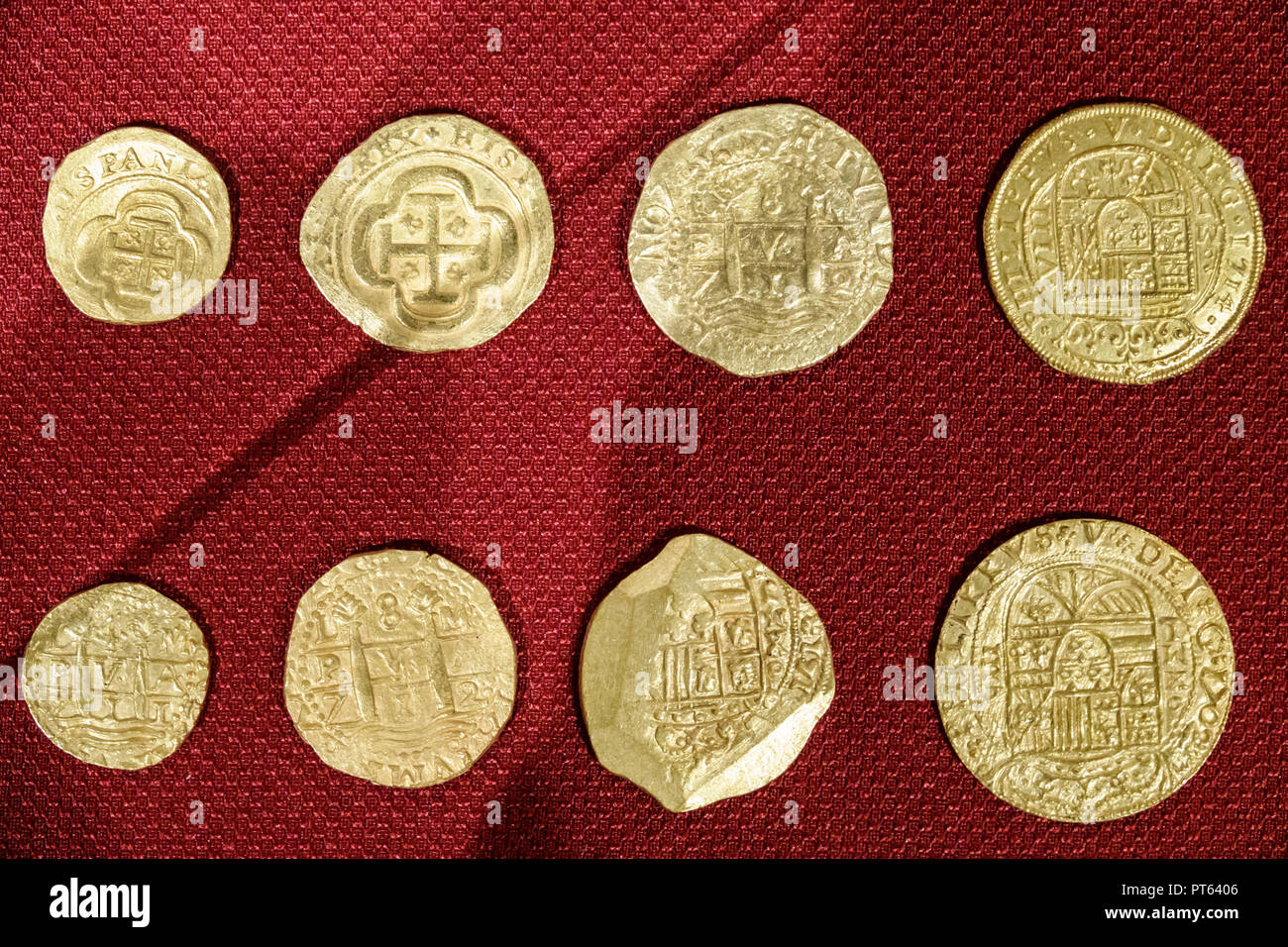 Florida,Tampa,Tampa Bay History Center centre,inside interior,collection,exhibits,Spanish gold coins shipwreck treasure,FL180731182 Stock Photo