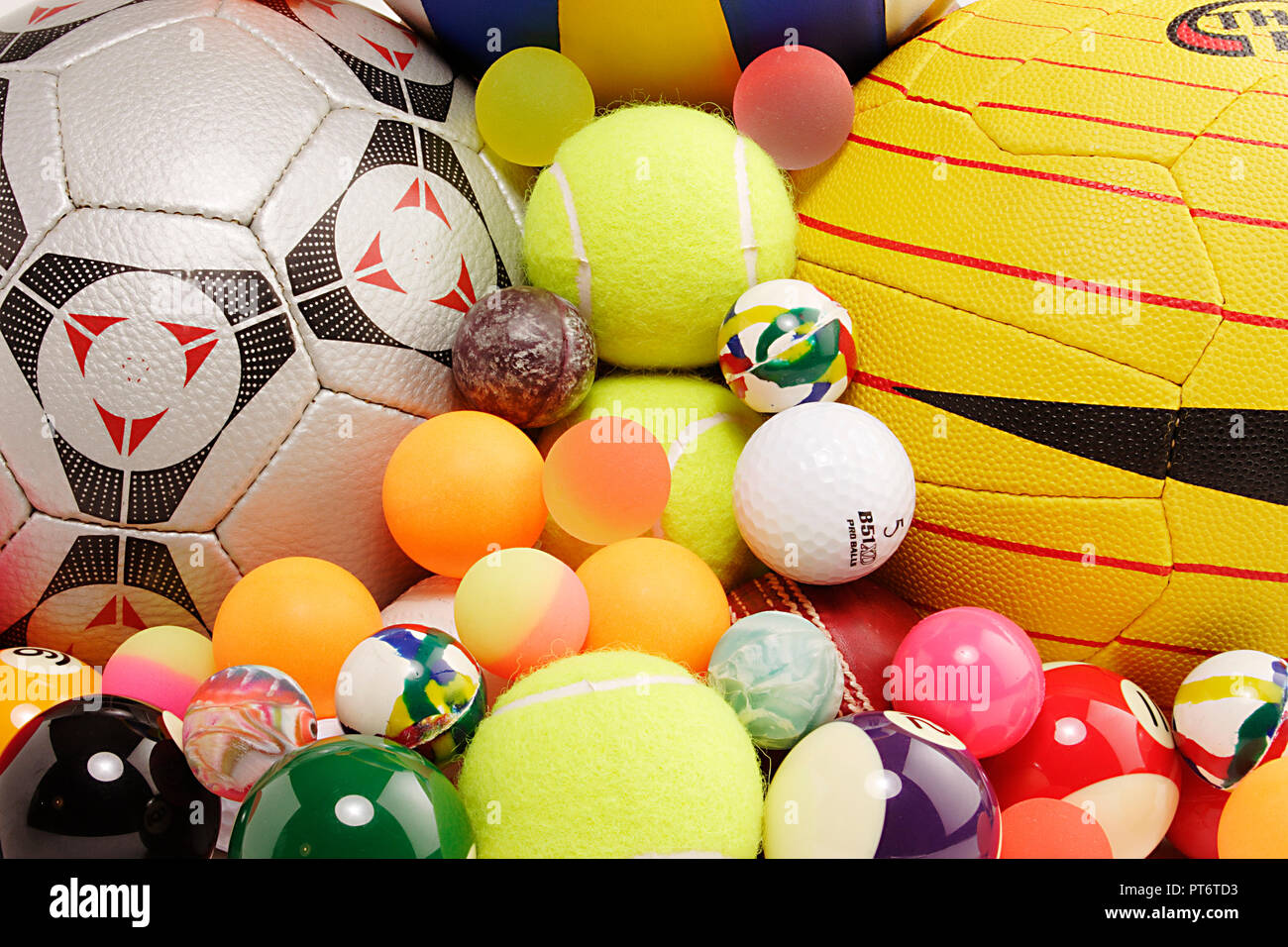 STILL LIFE OF ASSORTED BALLS OF VARIOUS SPORTS THROWBALL VOLLEYBALL STILL LIFE OF ASSORTED BALLS OF VARIOUS SPORTS THROWBALL VOLLEYBALL