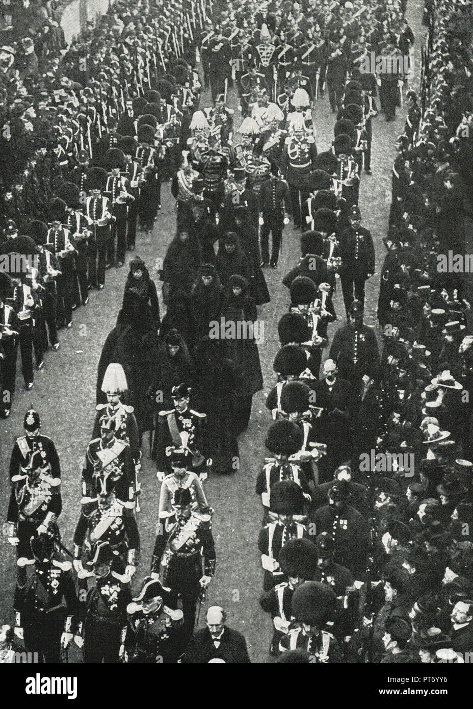 The Royal mourners following Queen Victoria's funeral procession from Osborne House to Trinity Pier, Cowes, Isle of Wight, 1 February 1901 Stock Photo