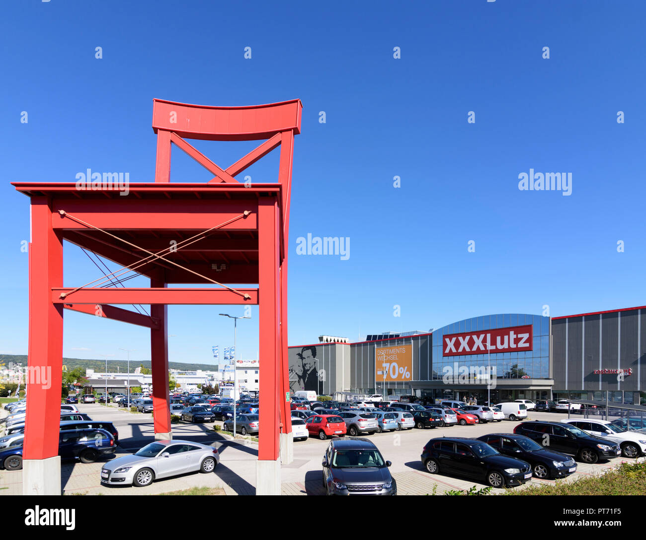 Page 5 - Furniture Shop High Resolution Stock Photography and Images - Alamy