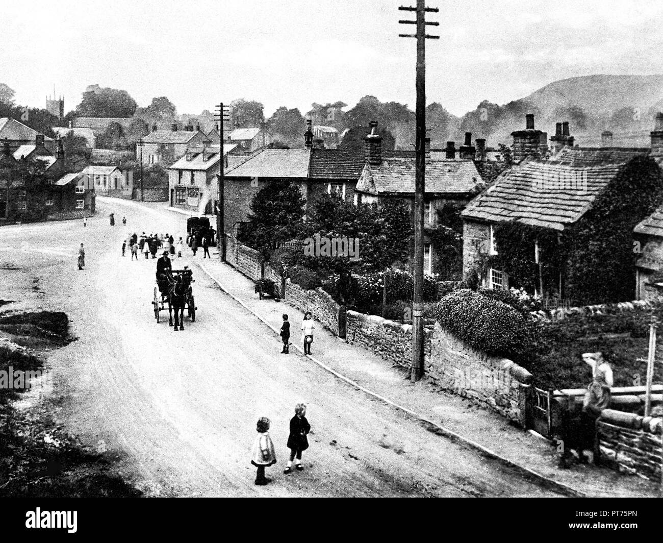 The Square, Eyam early 1900s Stock Photo