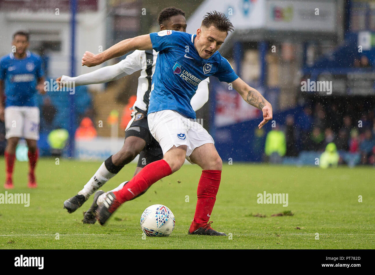 Portsmouth, UK. 6th October 2018. David Wheeler of Portsmouth during the EFL Sky Bet League 1 match between Portsmouth and Gillingham at Fratton Park, Portsmouth, England on 6 October 2018. Photo by Simon Carlton.  Editorial use only, license required for commercial use. No use in betting, games or a single club/league/player publications. Credit: UK Sports Pics Ltd/Alamy Live News Stock Photo