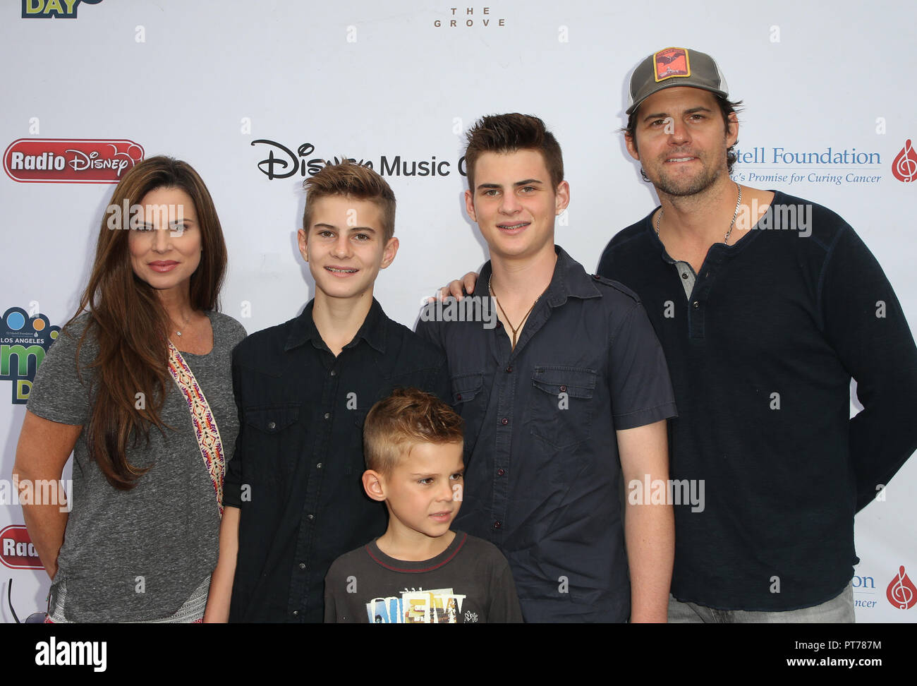 Los Angeles, Ca, USA. 6th Oct, 2018. Kristoffer Polaha, Julianne Morris, Micah Polaha, Kristoffer Caleb Polaha, Jude Polaha, at the T.J. Martell Foundation Hosts 9th Annual LA Family Day at The Grove in Los Angeles California on October 6, 2018. Credit: Faye Sadou/Media Punch/Alamy Live News Stock Photo
