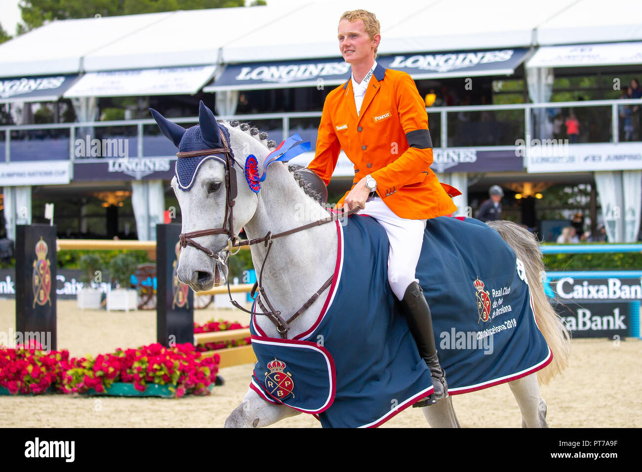 Barcelona, Spain. 7th October 2018. Winner. Frank Schuttert. NED. Riding Claus Dieter. Lap of Honour. Caixa Bank Trophy.  Longines FEI Jumping Nations Cup Final. Showjumping. Barcelona. Spain. Day 3. 07/10/2018. Stock Photo