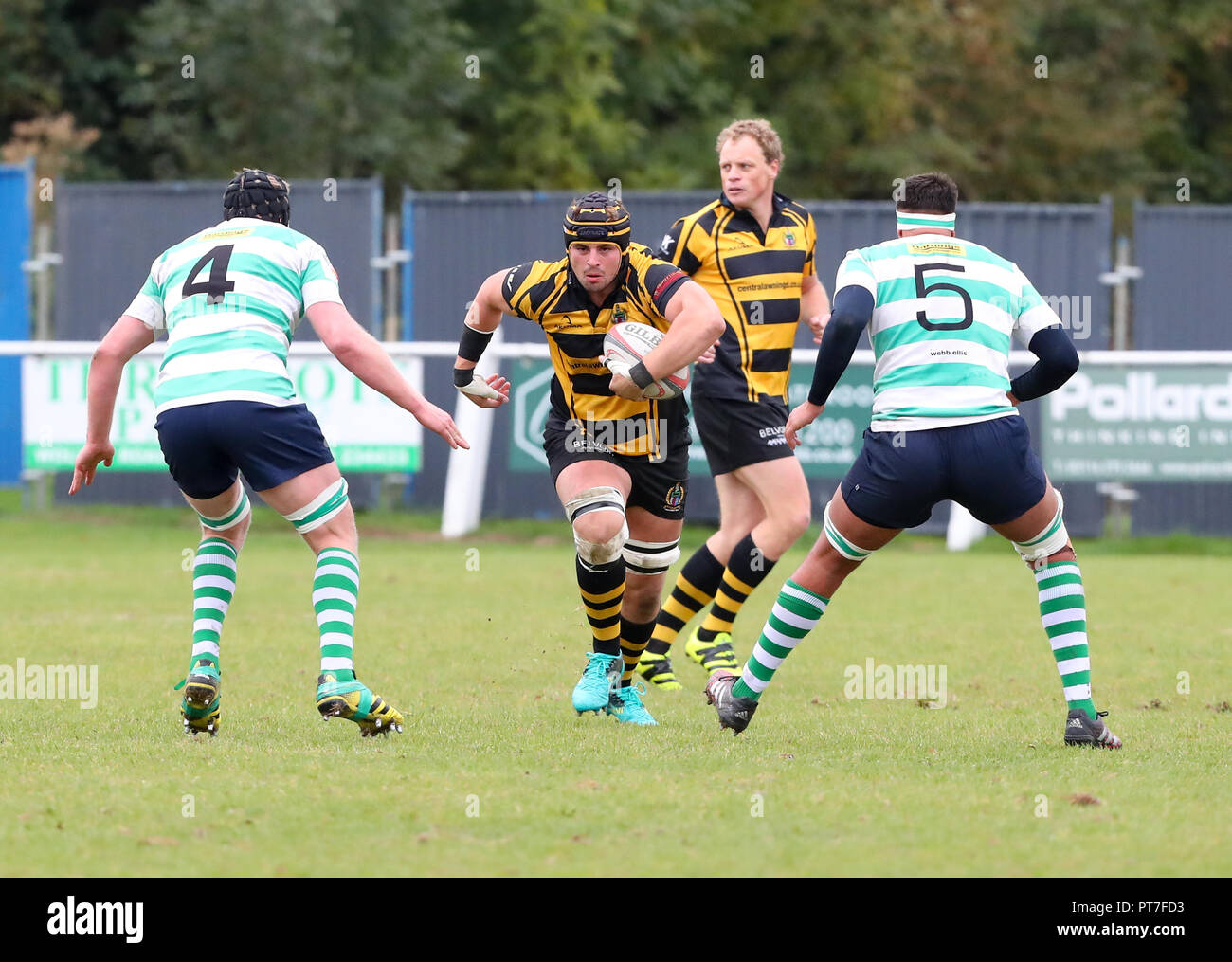Leicester, England. Rugby Union, Hinckley rfc v South Leicester rfc.   James Moreton makes a break for Hinckley  during the RFU National League 2 North (NL2N) game played at the Leicester  Road Stadium.  © Phil Hutchinson / Alamy Live News Stock Photo