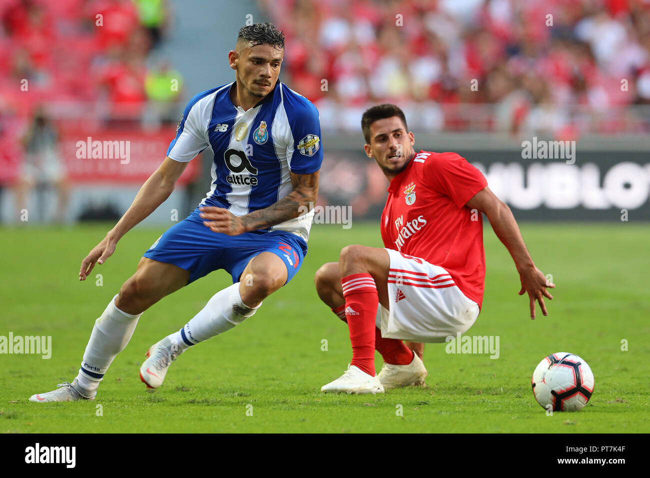 Fc porto vs benfica hi-res stock photography and images - Page 2 - Alamy