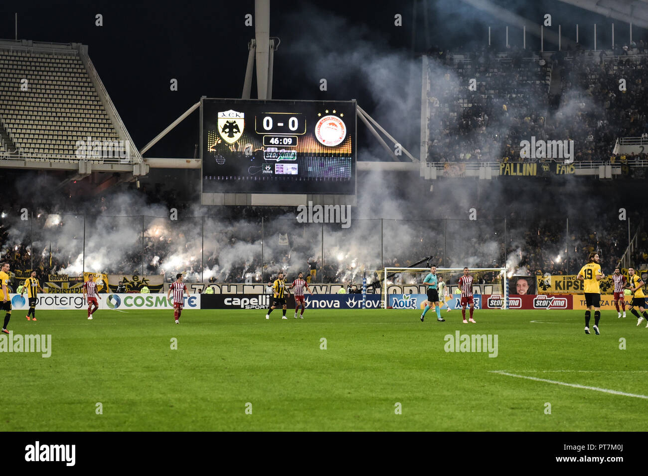 Athens, Greece, Greece. 7th Oct, 2018. AEK vs Olympiakos, scores seen on  the board during the