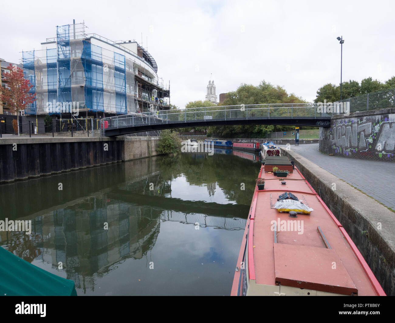 Limehouse Cut, Poplar, East London Stock Photo Alamy