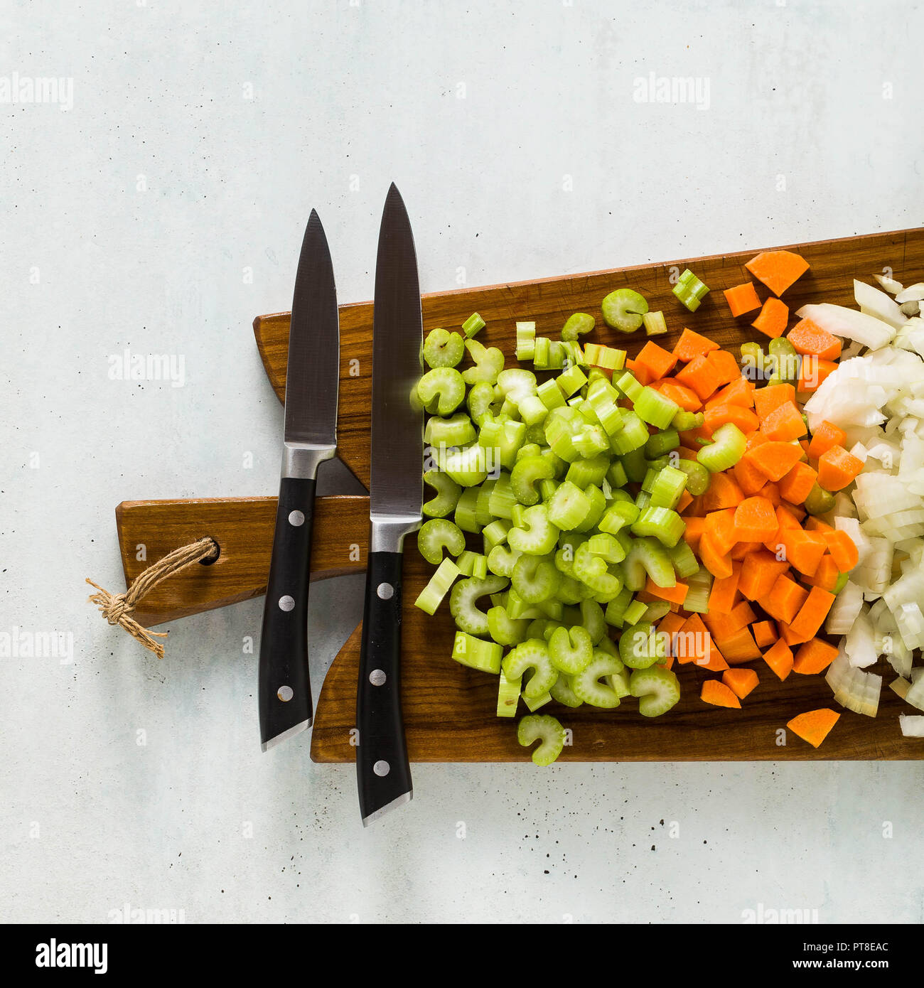 How To Chop Vegetables With A Knife 