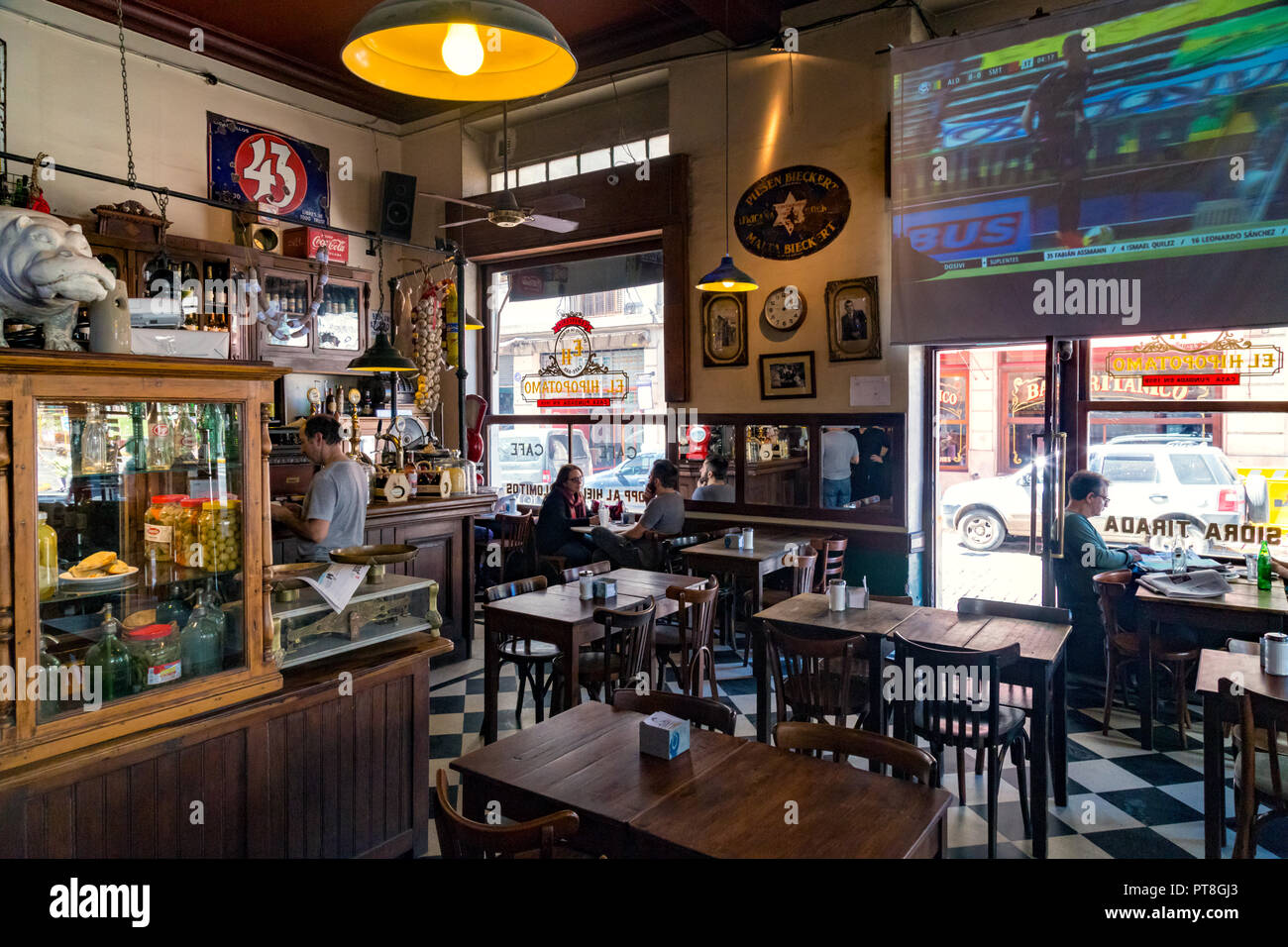 Bar 'El Hipopotamo' (Hipopotamus Cafe). San Telmo, Buenos Aires, Argentina Stock Photo
