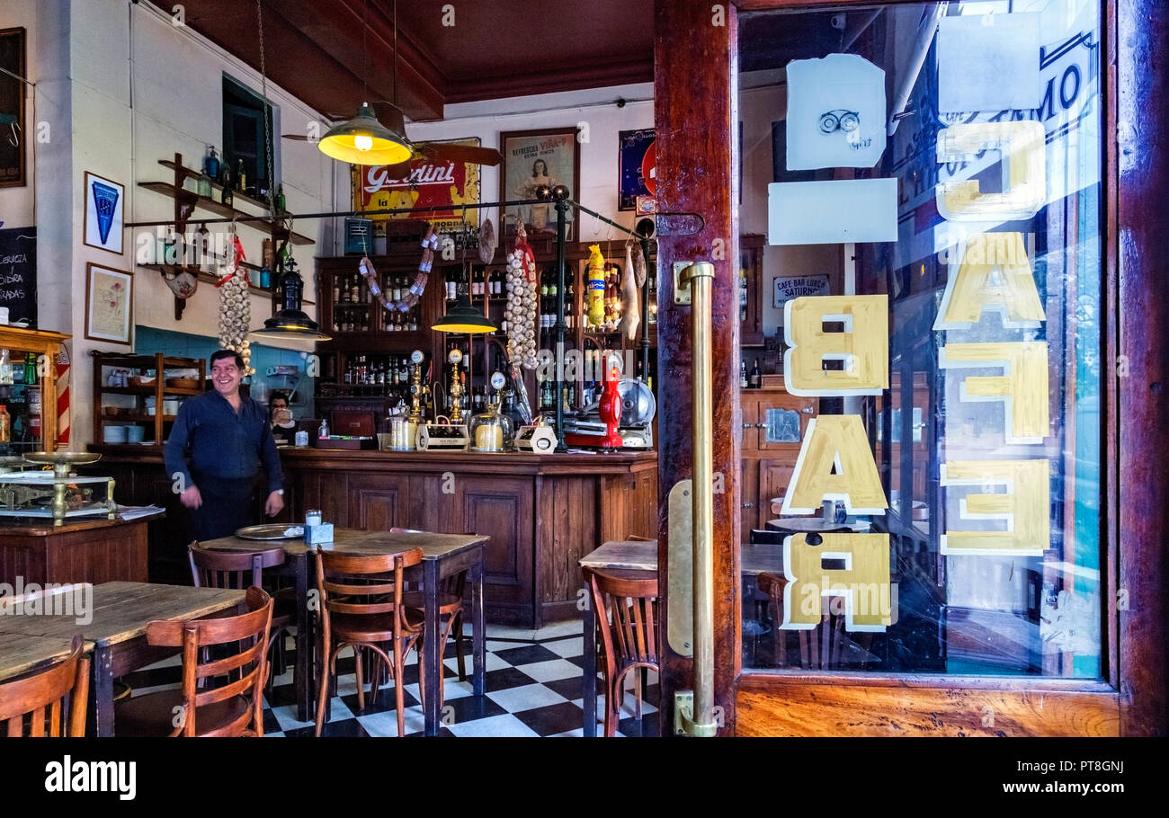 Bar 'El Hipopotamo' (Hipopotamus Cafe). San Telmo, Buenos Aires, Argentina Stock Photo