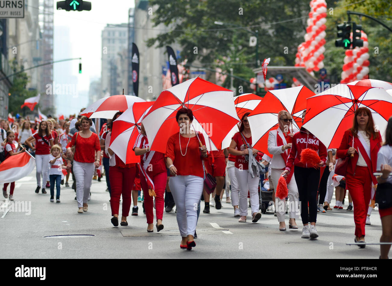 Manhattan, United States. 07th Oct, 2018. Thousands of PolishAmerican