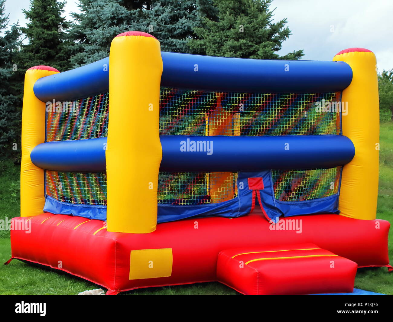 Childrens inflatable playground hi-res stock photography and images - Alamy