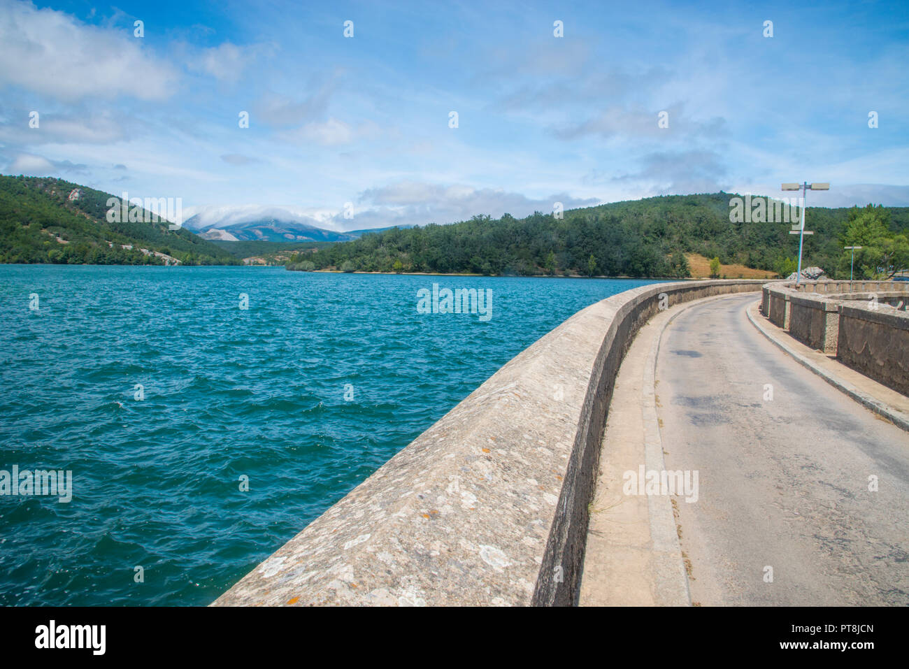 Ruesga reservoir. Fuentes Carrionas Nature Reserve, Palencia province, Castilla Leon, Spain. Stock Photo