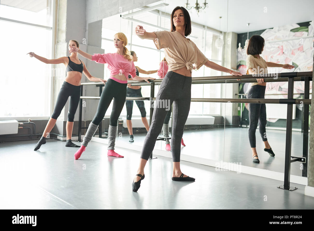 Ballet Studio Stock Photo Alamy