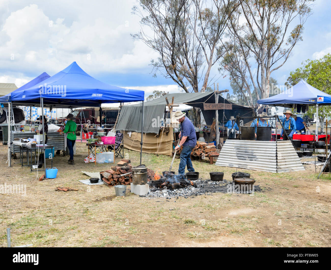 Camp oven festival 2018 hires stock photography and images Alamy