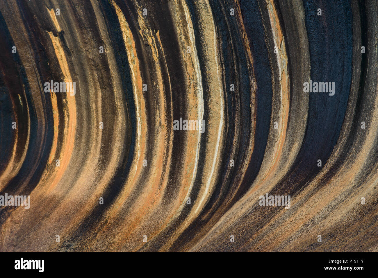 Wave Rock in Hyden a sacred place for the Aborigines in Australia ...