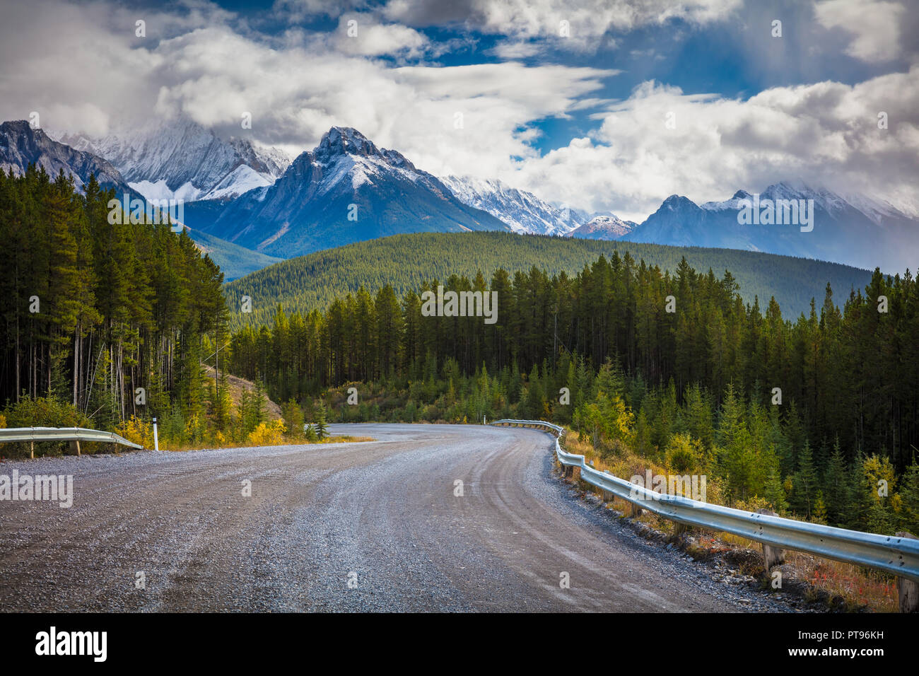 Kananaskis Country is a park system situated to the west of Calgary, Alberta, Canada in the foothills and front ranges of the Canadian Rockies. Kanana Stock Photo