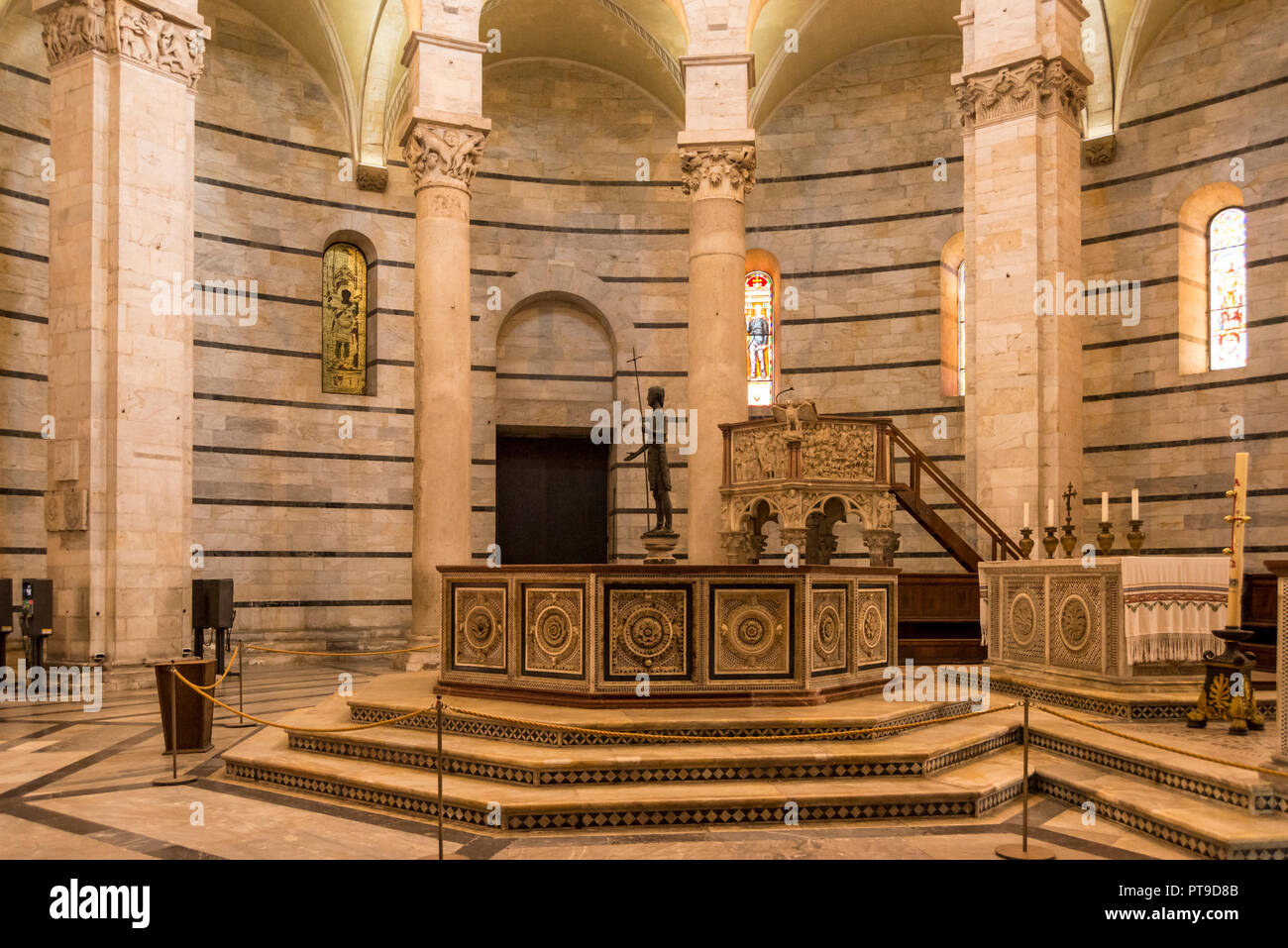 Interior of Pisa Baptistery, Tuscany, Italy Stock Photo - Alamy