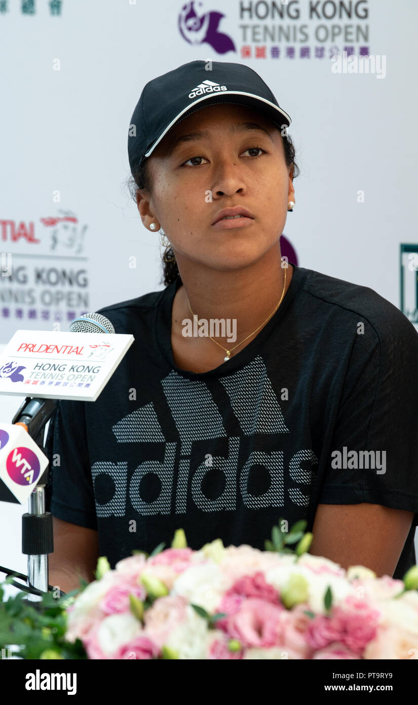 Naomi russell hi res stock photography and images Alamy