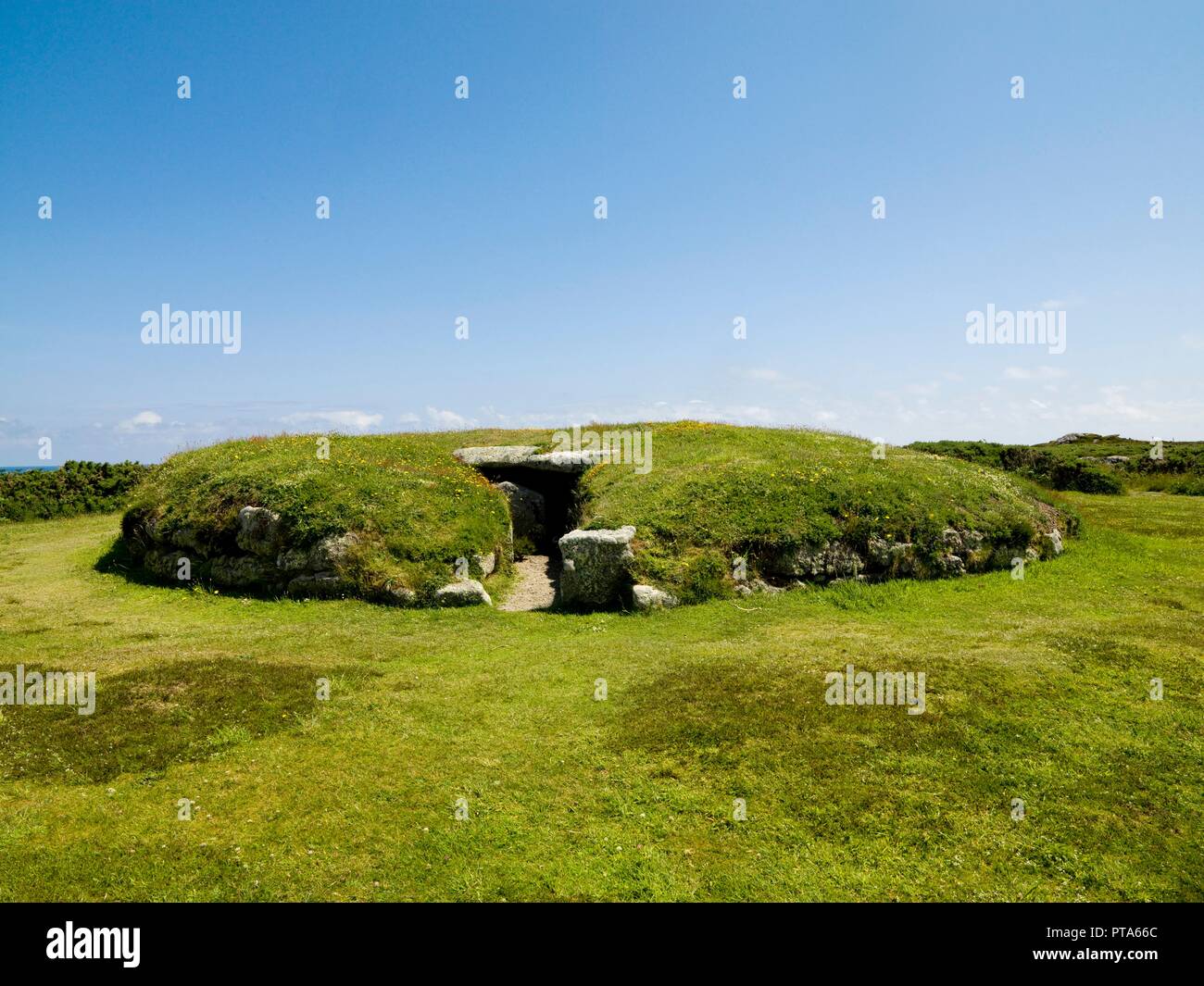Porth Hellick Down burial chamber, St Mary's, Isles of Scilly, Cornwall, 2009. Creator: Historic England Staff Photographer. Stock Photo