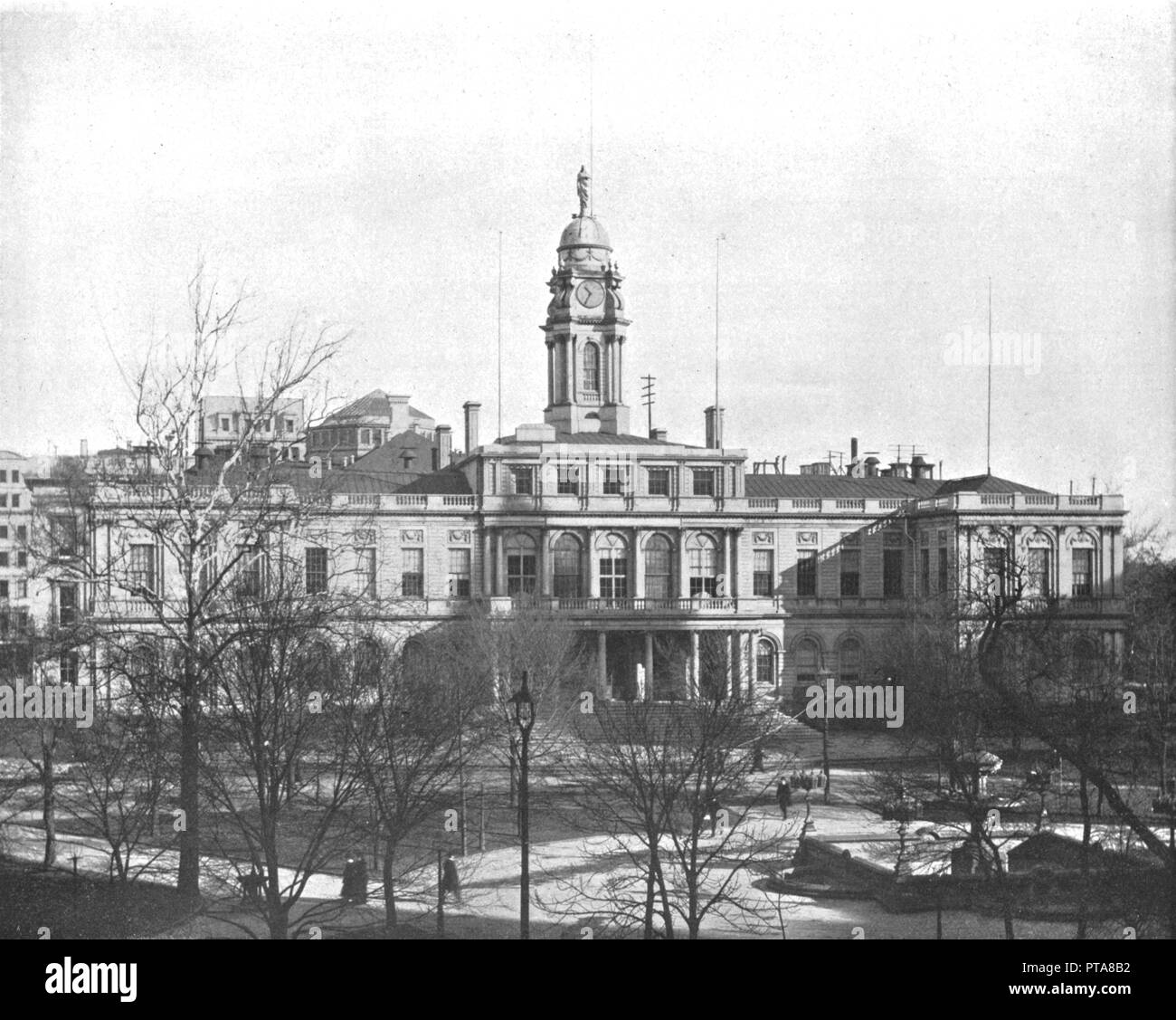 Local government building, new york Black and White Stock Photos