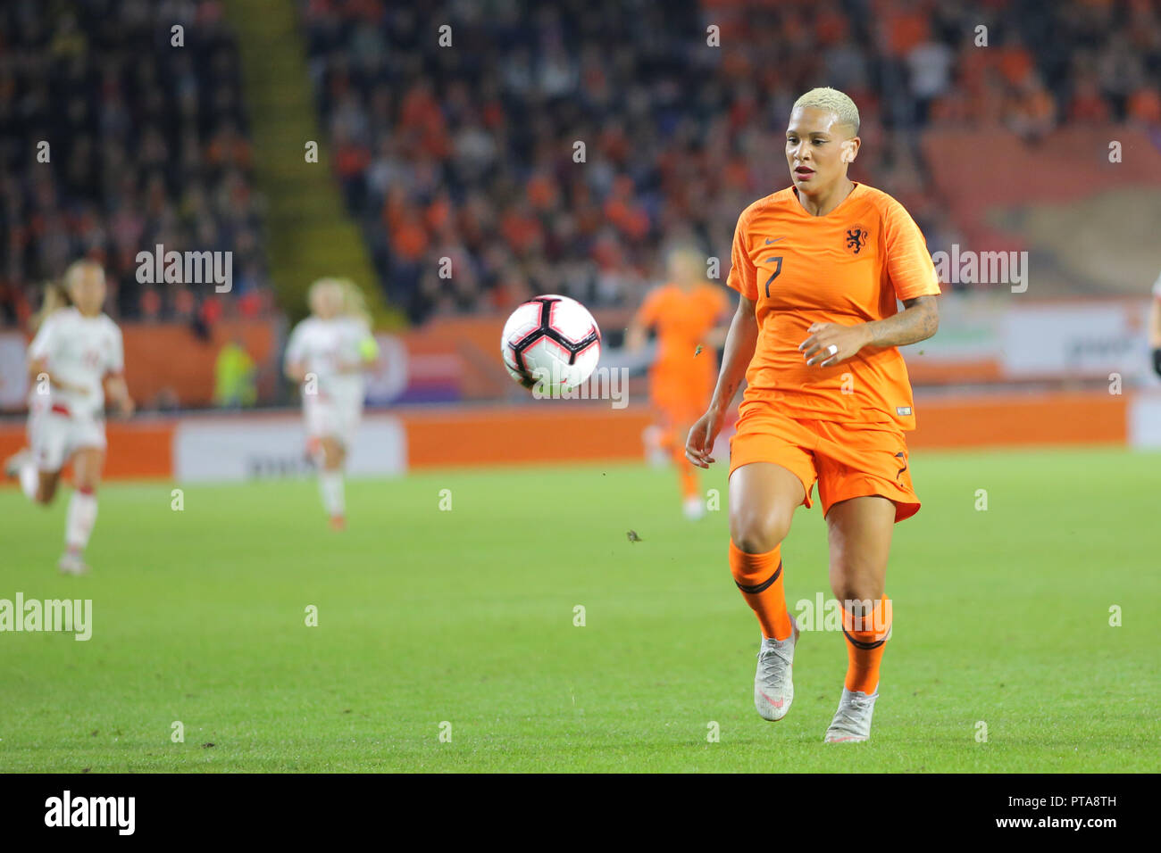 Netherlands midfield, Shanice van de Sanden, stand with the ball during a football match against Denmark, in Breda, 5th of October 2018. Stock Photo