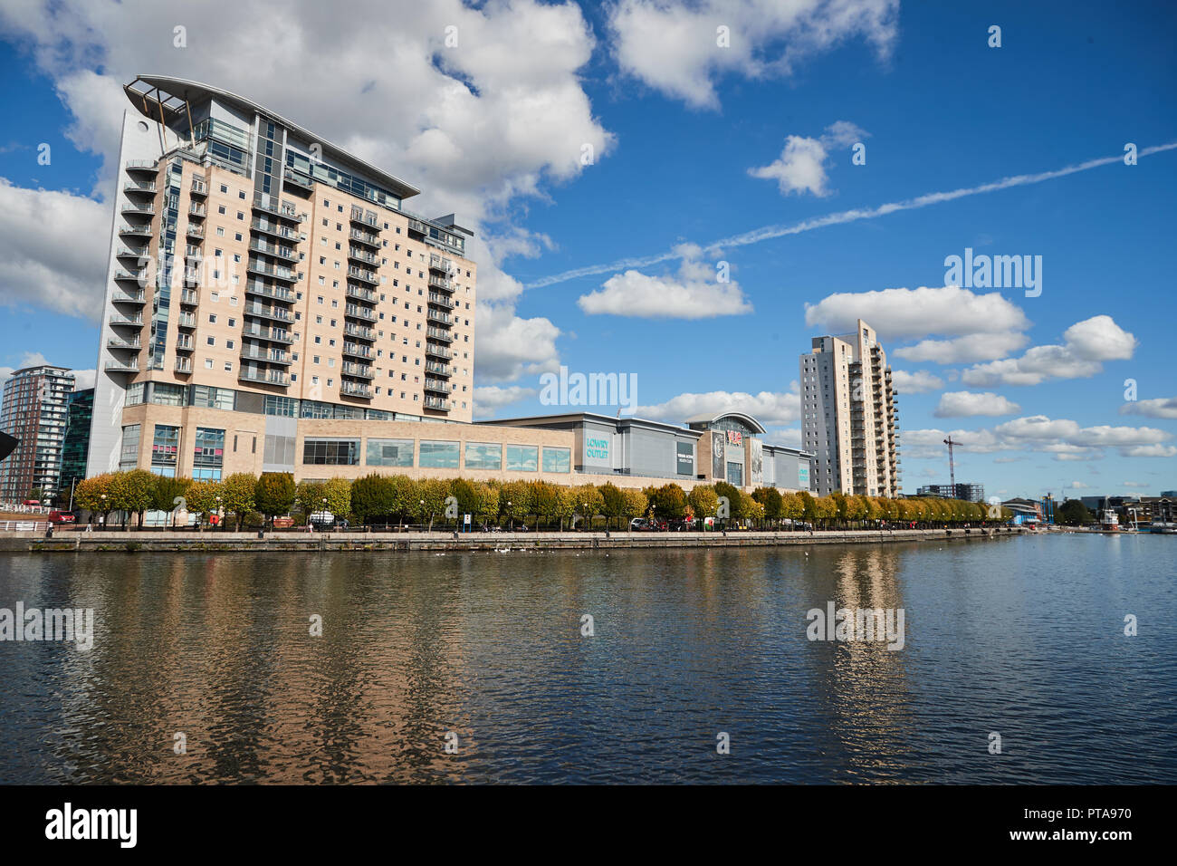 A view of the Lowry Outlet Mall, Vue Cinema, Block of Flats, Salford Quays, Greater Manchester, UK Stock Photo