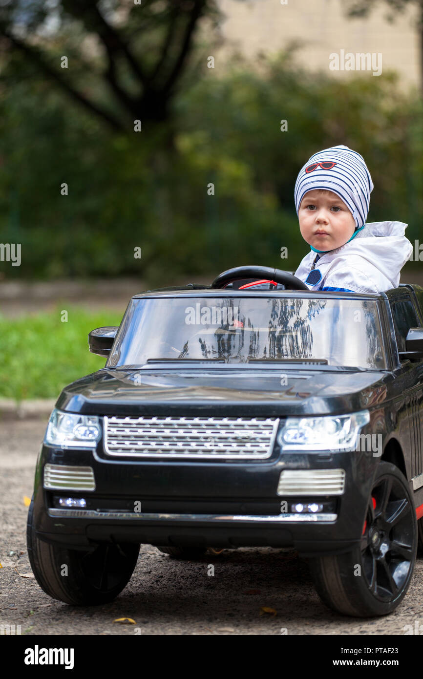 boys electric car
