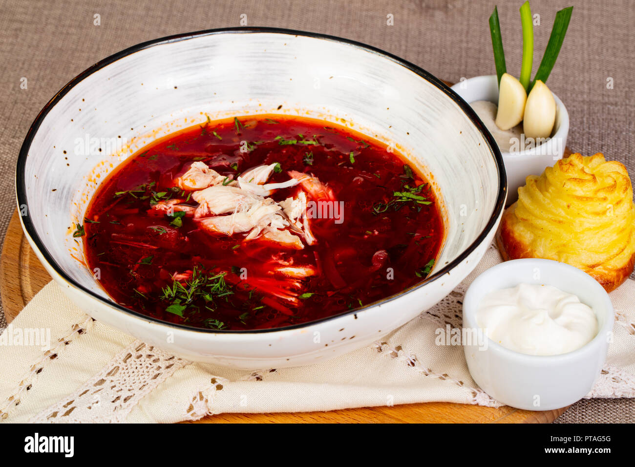 Kırmızı lahana lezzetli borsch Kırmızı lahana lezzetli borsch