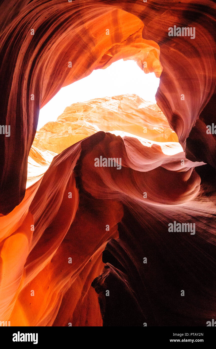 The interior of the narrow walls of the winding Antelope Canyon in ...