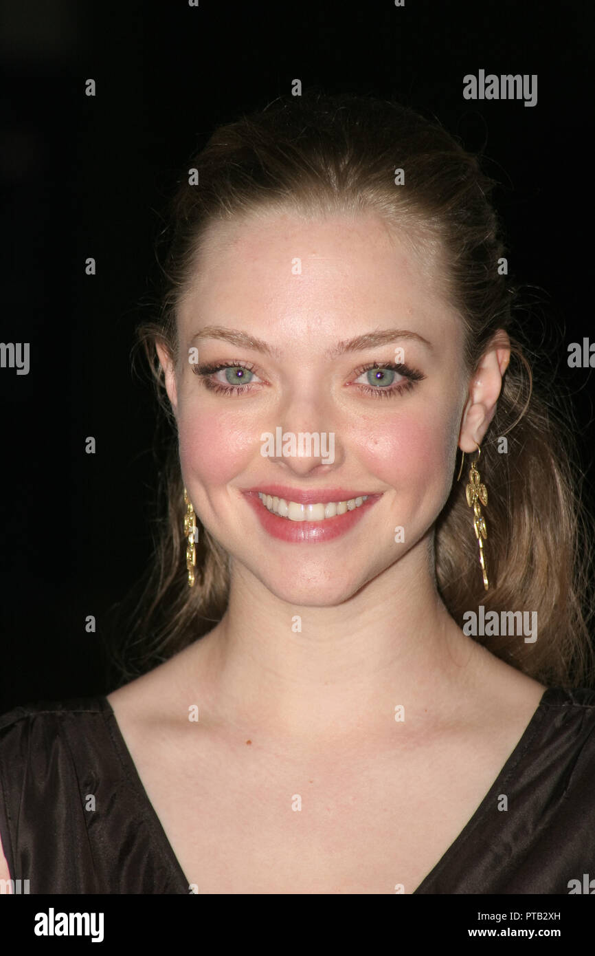 Amanda Seyfried  2/23/06 Big Love  @  Mann's Chinese Theatre, Hollywood photo by Jun Matsuda/HNW / PictureLux  File Reference # 33680 030HNW Stock Photo