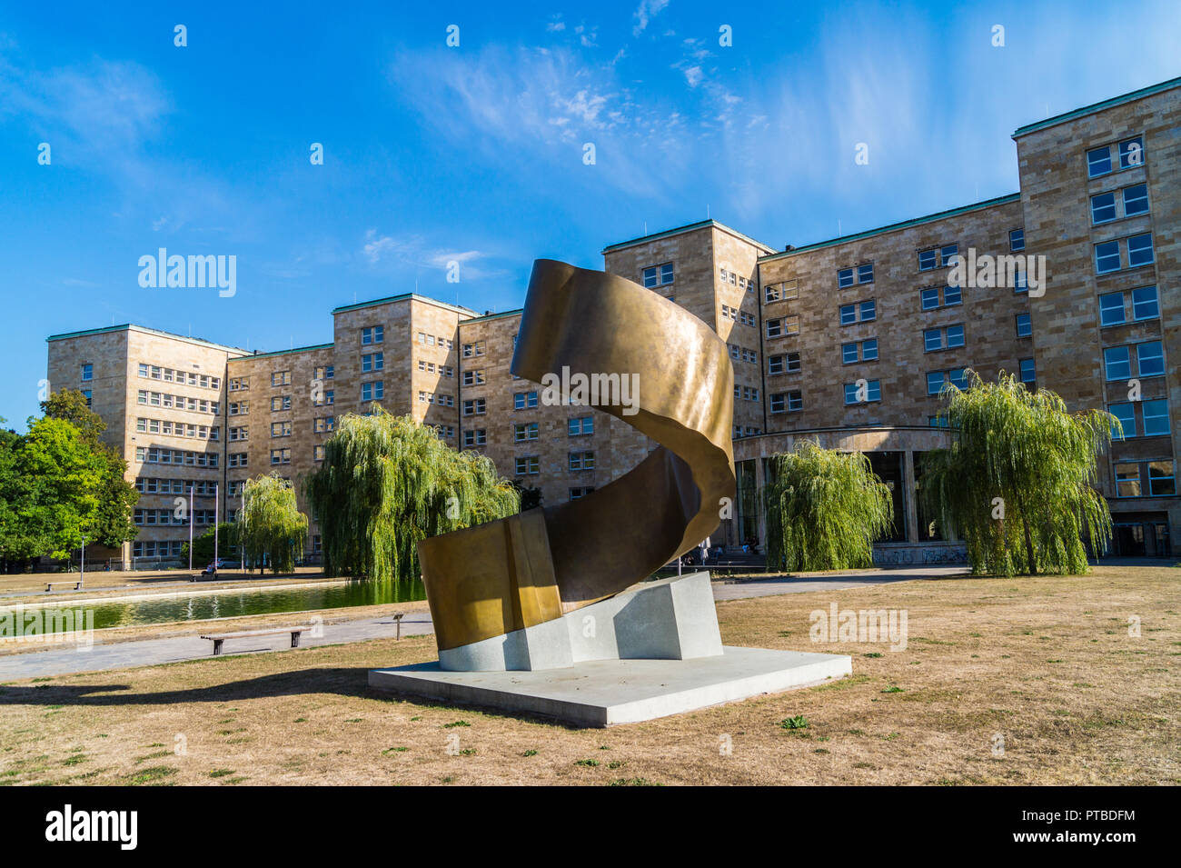 “Hippocampus” sculpture by Dolores Zinny & Juan Maidagan, 2016, IG-Farben-Haus, now Goethe University campus, Frankfurt, Hessen, Germany Stock Photo