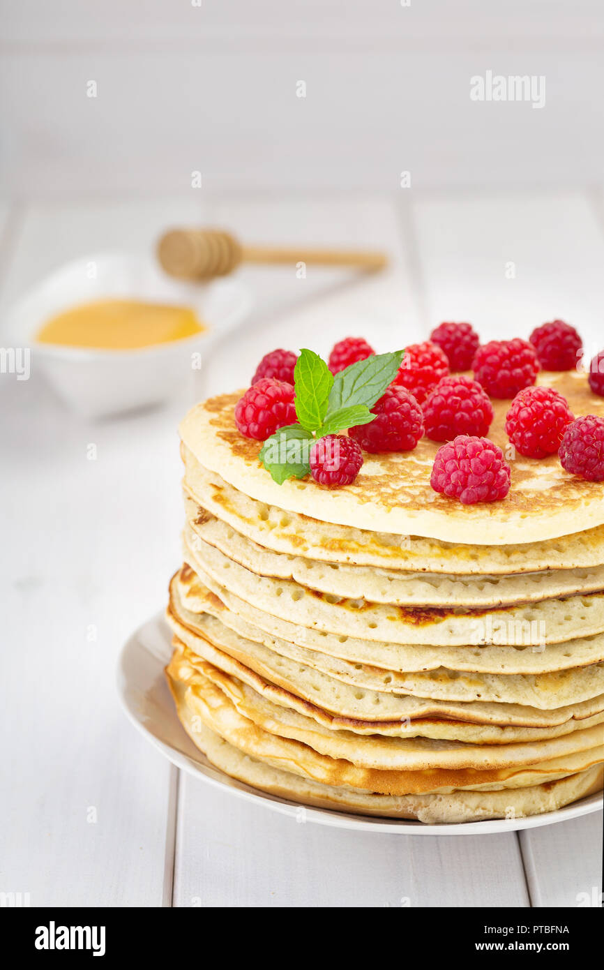 Raspberry on the stack of pancakes Stock Photo - Alamy