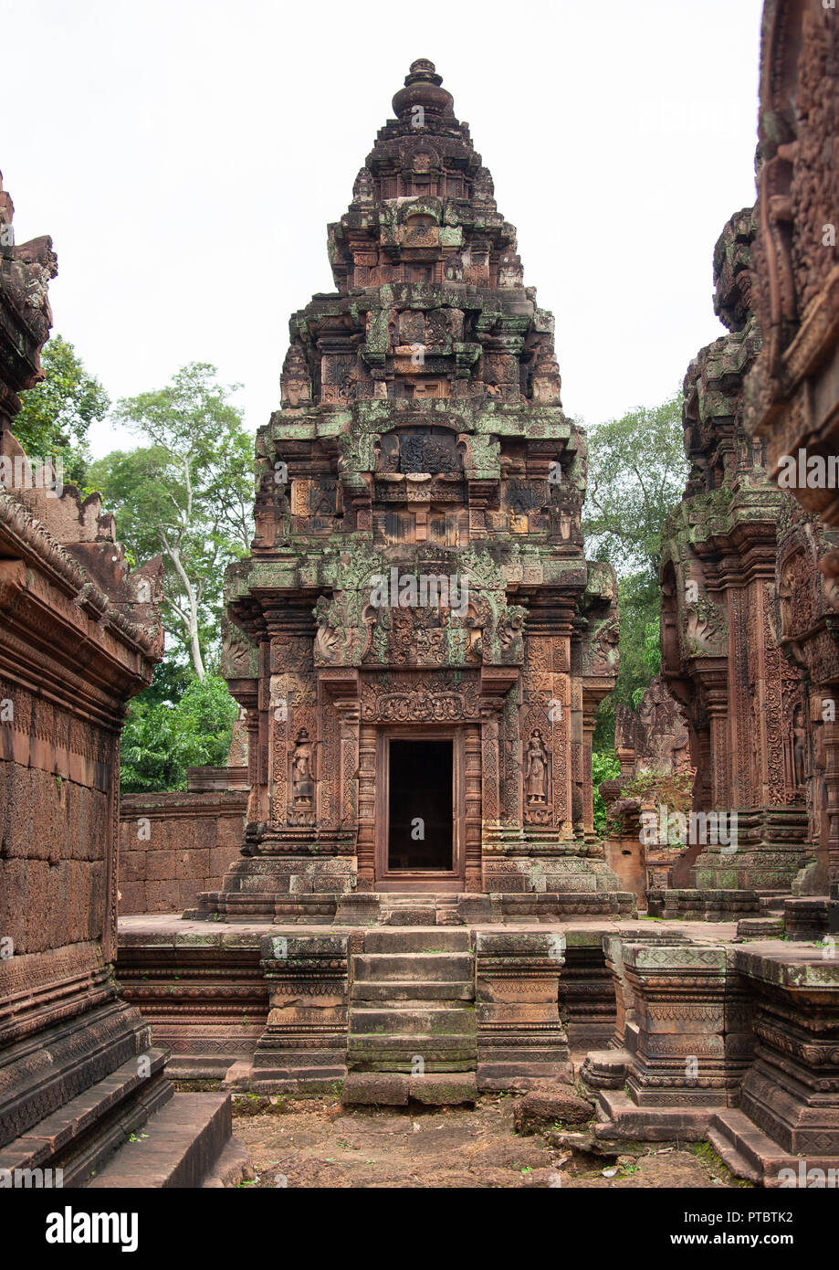 Khmer temple in Angkor wat, Siem Reap Province, Angkor, Cambodia Stock Photo