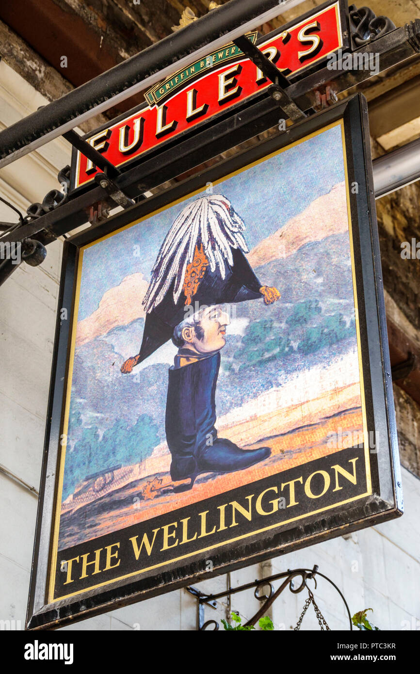 London England,UK,Lambeth,Waterloo,South Bank,The Wellington,hotel,public house,traditional pub,bar lounge pub,exterior,pictorial pub sign,Fuller's Br Stock Photo