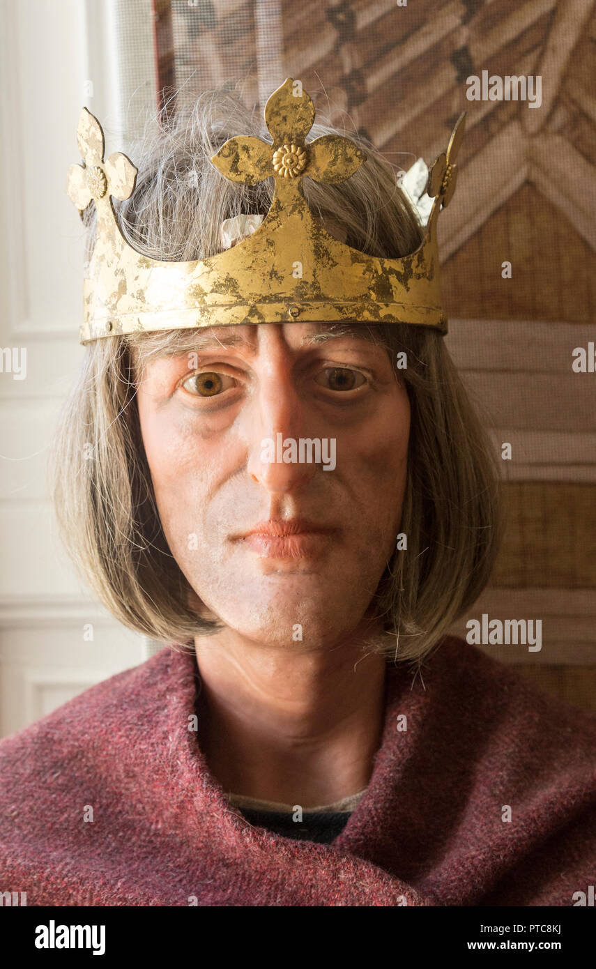 King Alfred the Great ( 849-899) Anglo-Saxon king mannequin display with permission of Chippenham museum, Wiltshire, England, UK Stock Photo