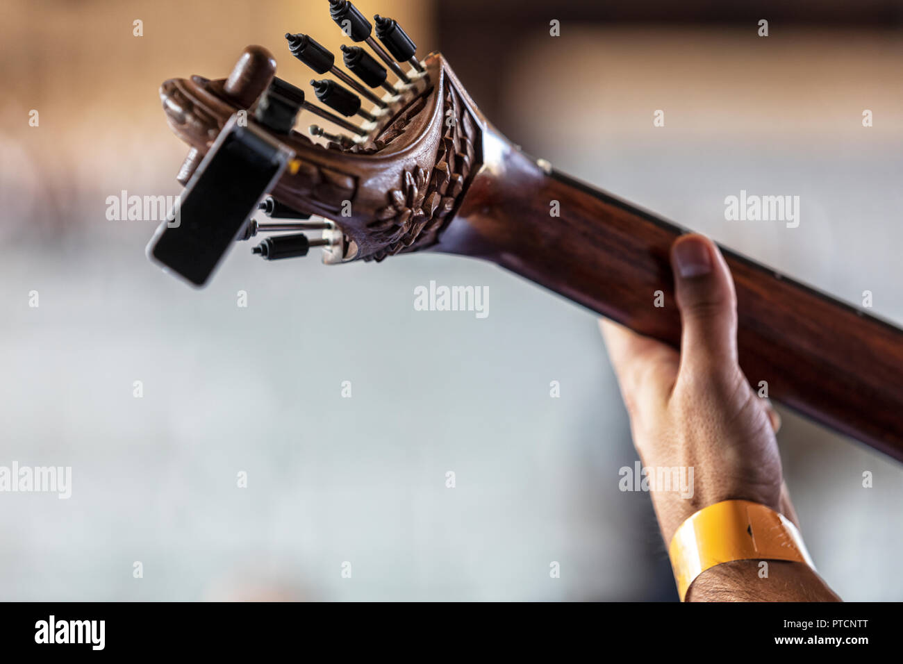 Portuguese guitars hi-res stock photography and images - Alamy